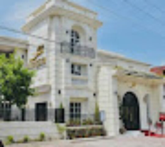 AANGAN Restaurant Gulgasht