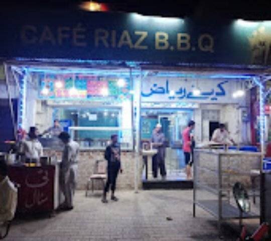 Cafe Riaz Hotel